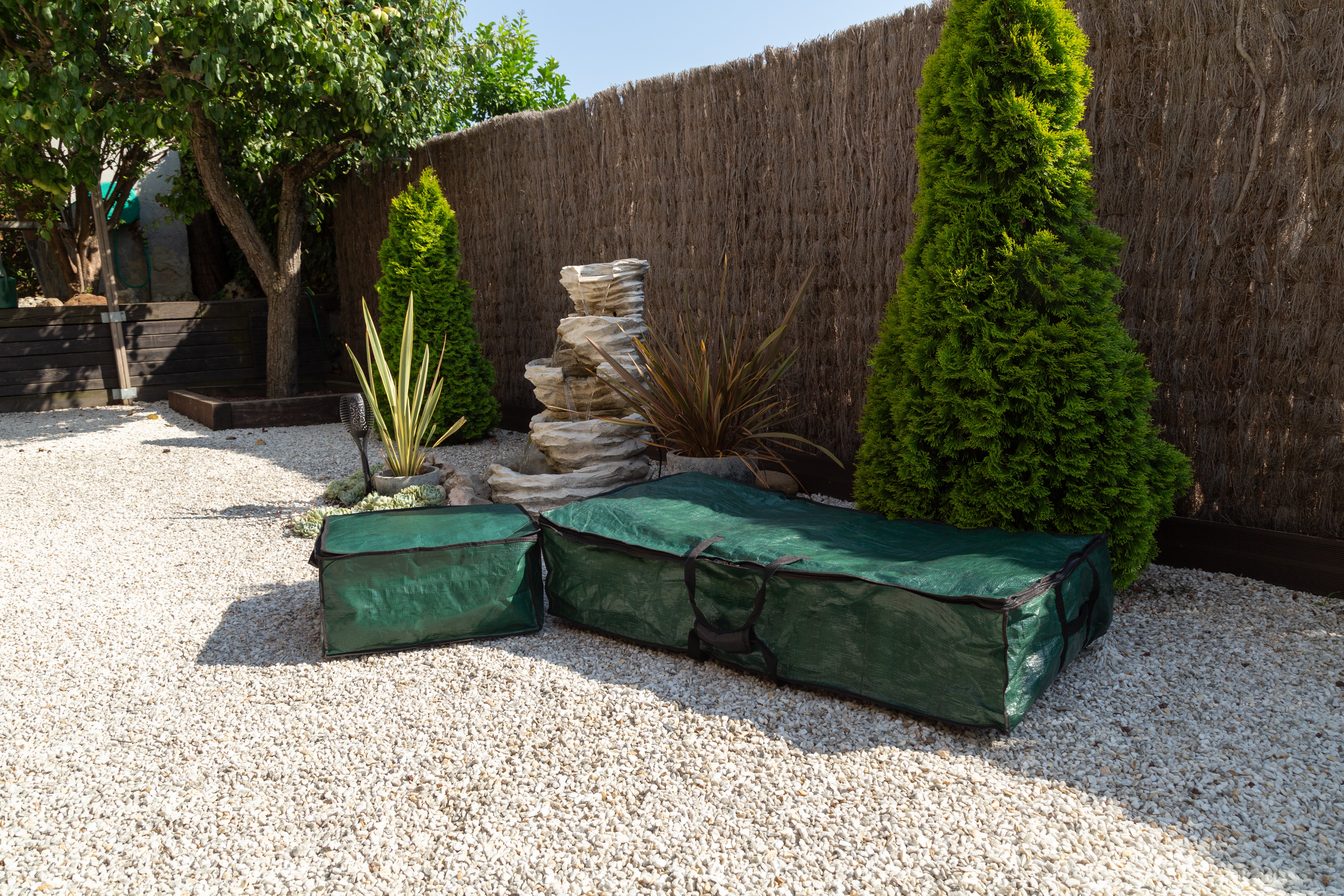 NOUVEAU PRODUIT : Boîtes sous vide pour coussins de jardin